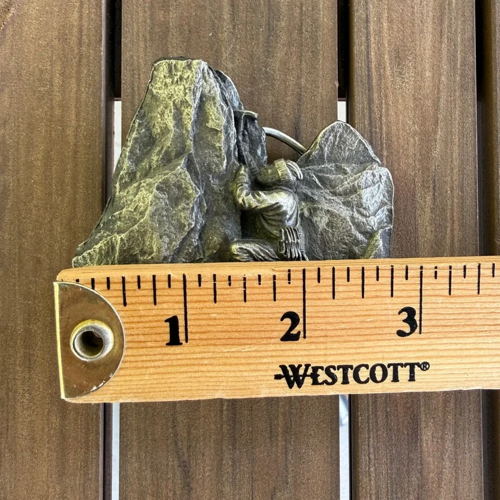 Vintage 1980 Bergamo Brass Works Rock Climber Belt Buckle X-85 Made in USA